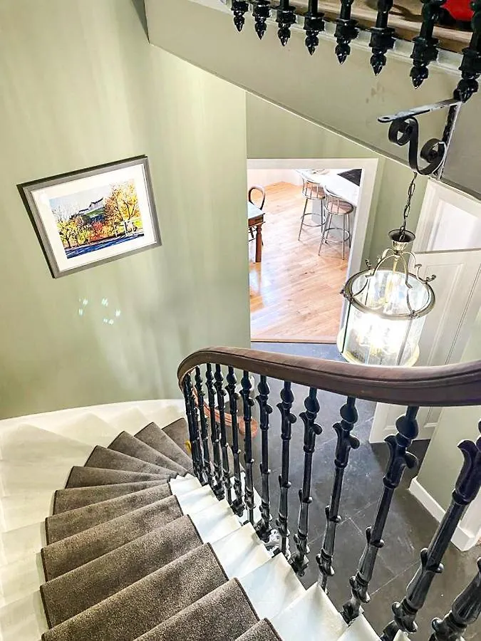 Apartment Remarkable 5Br Townhouse With Garden, Sleeps 12 Edinburgh United Kingdom